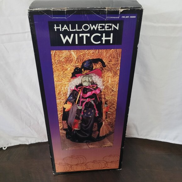 Halloween Witch Sorciere Decoration With Hat & Broom - Picture 2 of 12